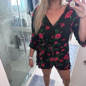 JODIFL Black and red Floral Romper size L